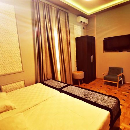 La Casa Hotel Єреван Номер фото